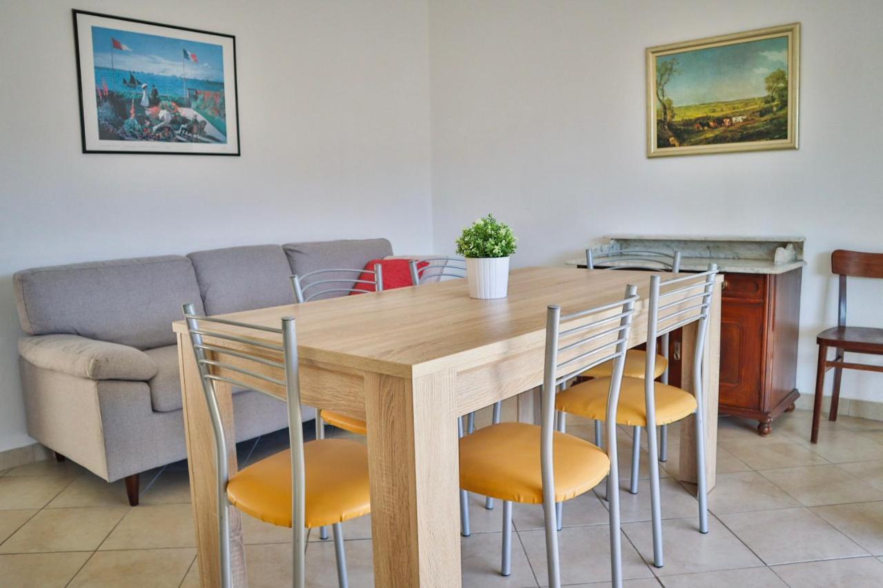 Apartmani Nana Mija Pag Town Buitenkant foto